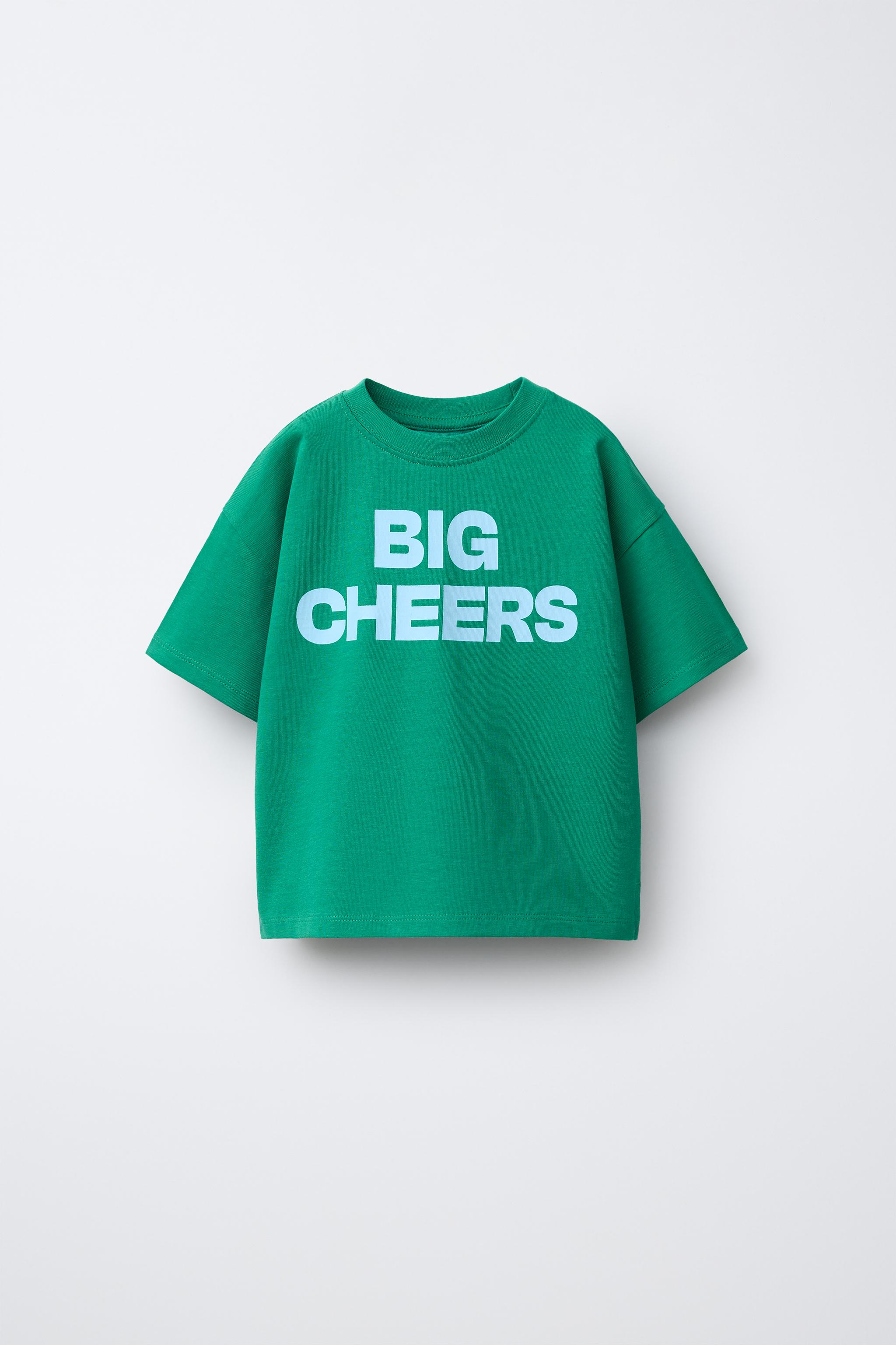 EMBROIDERED TEXT PATCH T-SHIRT